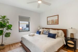 Home Coastal theme bedroom, White Box Interiors