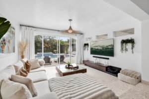 Mid Centruy Modern living area, White Box Interiors