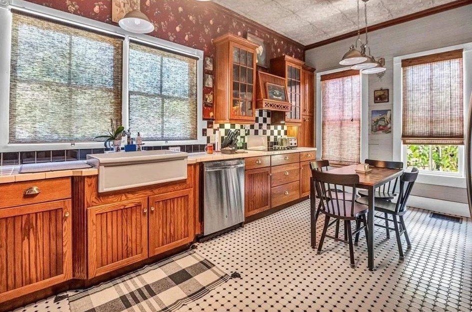 Bradenton Kitchen Before